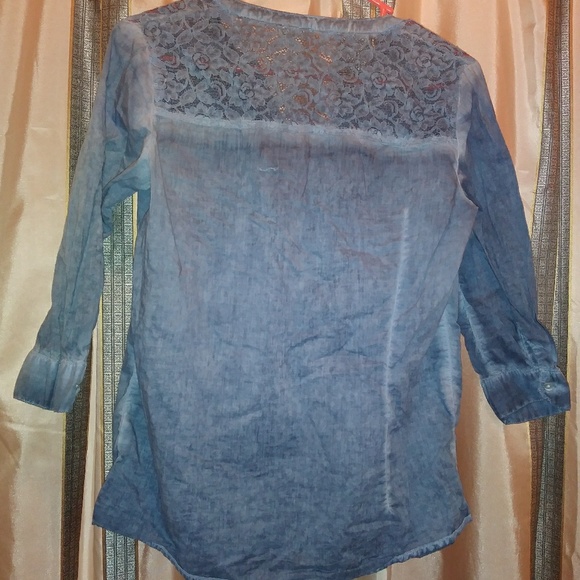 Top - Picture 2 of 2